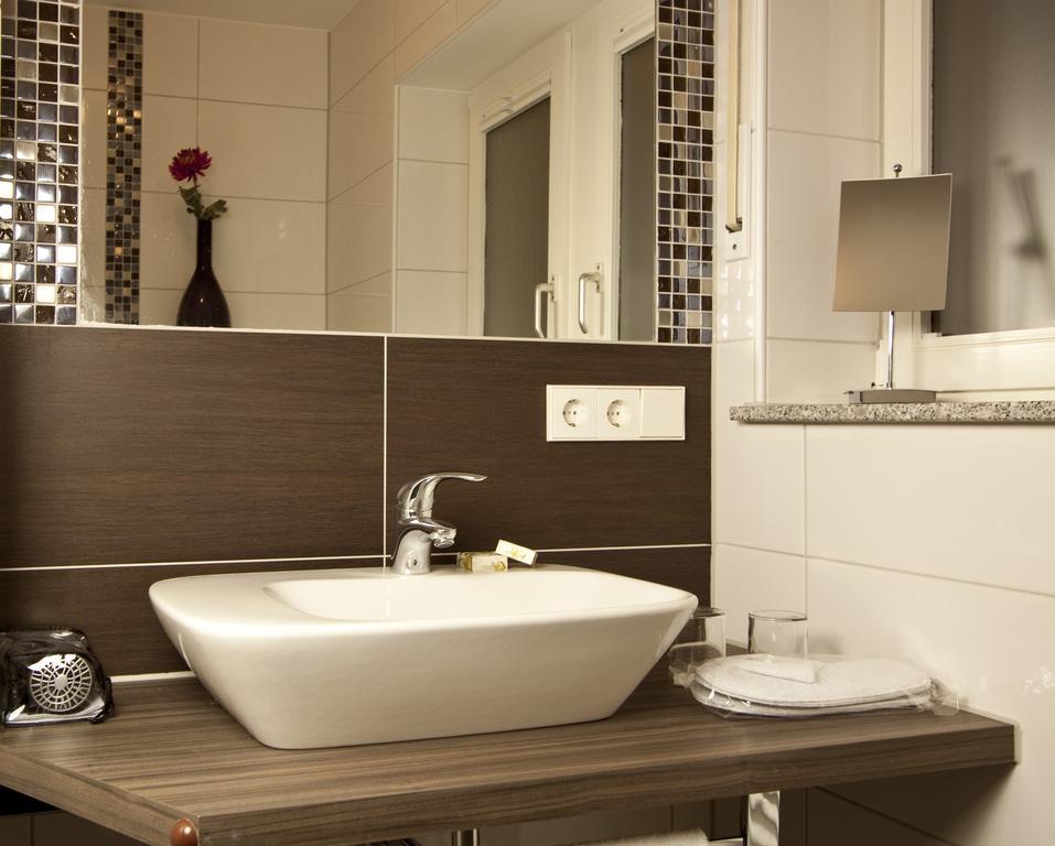 Lupinenhotel Bodensee Sipplingen Værelse billede