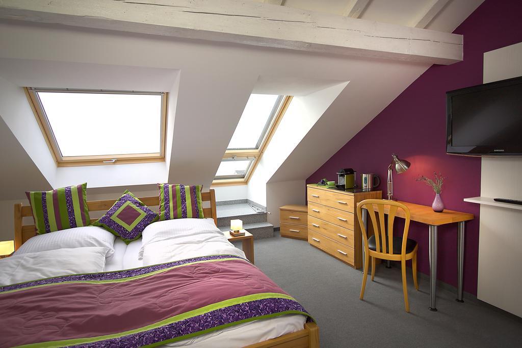 Lupinenhotel Bodensee Sipplingen Værelse billede